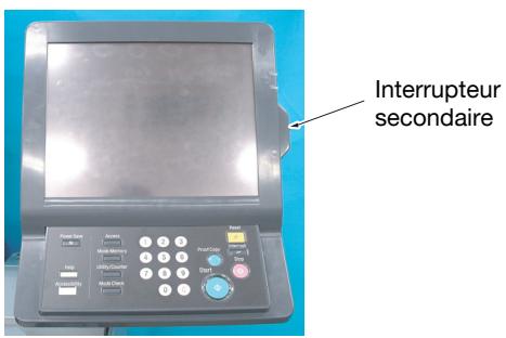 KONICA MINOLTA BIZHUB PRO 1050EP - Mettez l'interrupteur secondaire sur ON. - 1