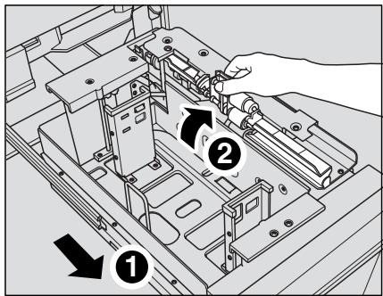 KONICA MINOLTA 7255 - Open the paper feed roller. - 1