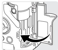 KONICA MINOLTA DIMAGE A2 - Inserting and Changing a Memory Card - 4