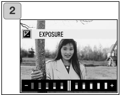 KONICA MINOLTA DIMAGE G500 - Régler la correction d'exposition - 2