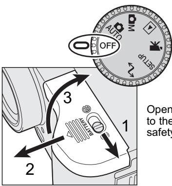 KONICA MINOLTA DIMAGE S304 - CHANGING BATTERIES - 1