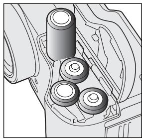 KONICA MINOLTA DIMAGE S404 - CHANGING BATTERIES - 2