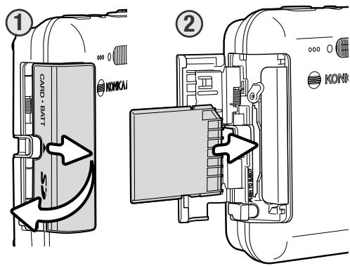 KONICA MINOLTA DIMAGE X1 - INSTALLING AND REMOVING A MEMORY CARD - 2