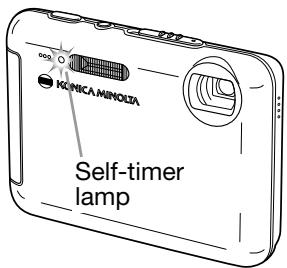 KONICA MINOLTA DIMAGE X1 - Self-timer - 2