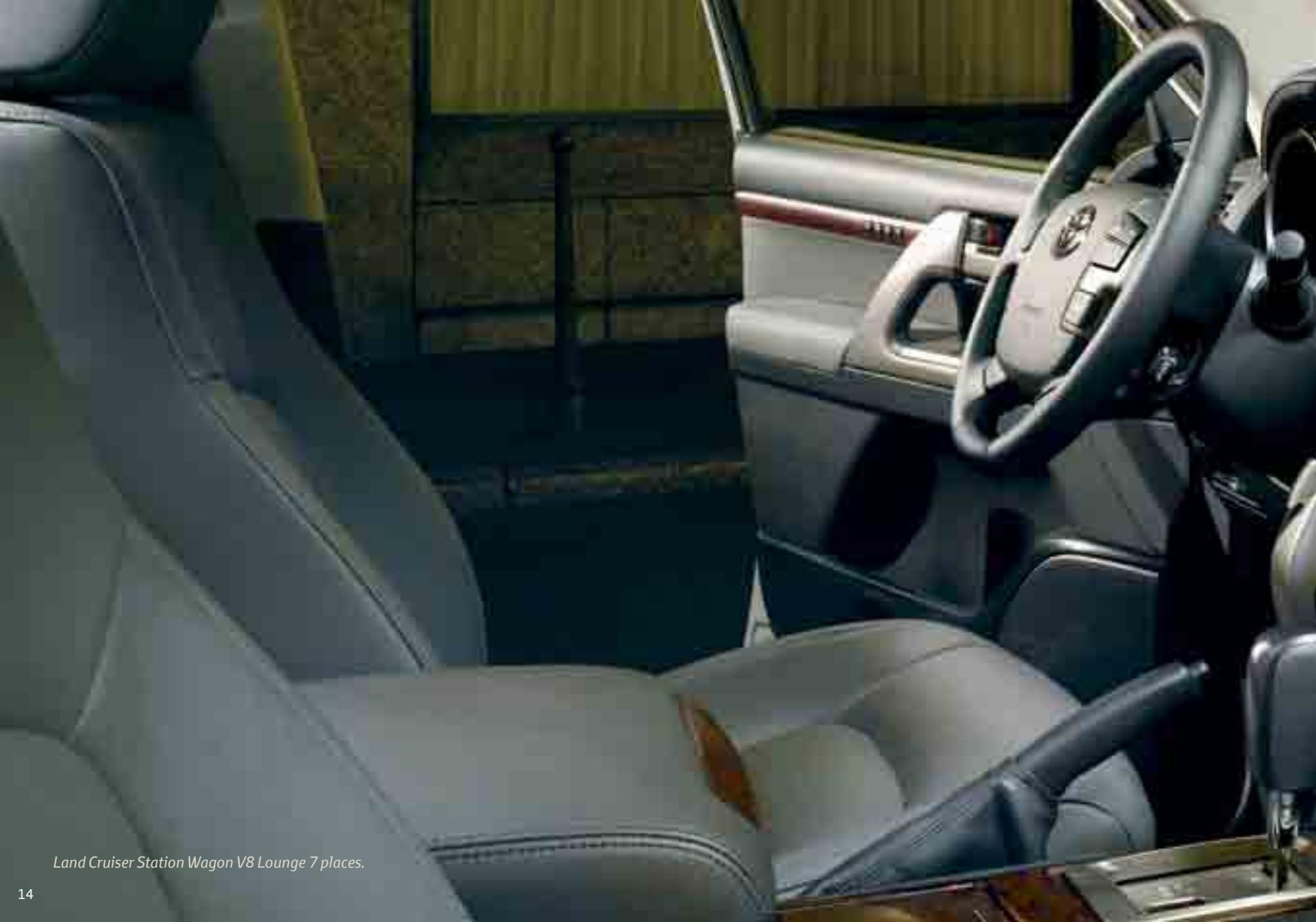 TOYOTA LAND CRUISER STATION WAGON V8 - Voyagez en première classe. - 1