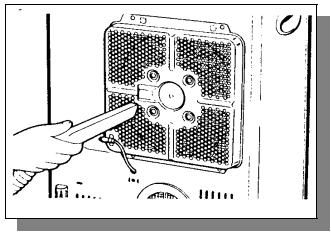 INVERTER 5005 - ENTRETIEN DE L'ARRIVEE D'AIR CHAUD (AU MOINS UNE FOIS PAR SEMAINE) - 1