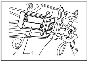 MAKITA LS1017L - Cambio de las pilas secas para la unidad láser - 2