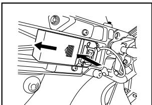 MAKITA LS1017L - Cambio de las pilas secas para la unidad láser - 1