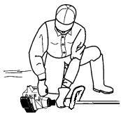 MCCULLOCH TRIMMAC 250 25CC - STARTING A COLD ENGINE (or a warm engine after running out of fuel) - 1