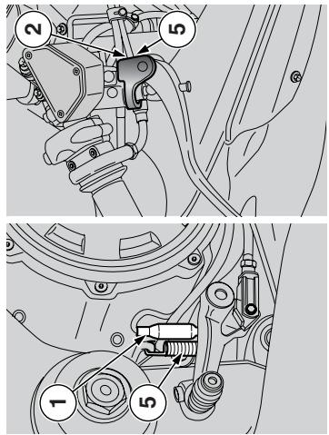 APRILIA RSV 1000 R FACTORY - Pour contrôler le fonctionnement du contacteur de sécurité (3): - 2