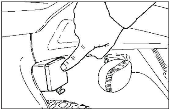 APRILIA RX 50 RACING - GLOVE / TOOL COMPARTMENT (Fig. 44) - 1