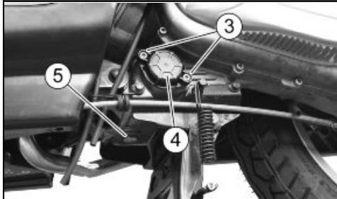 APRILIA SCARABEO 125-200 - Engine oil level (04.01) - 5
