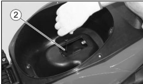 APRILIA SCARABEO 125-200 - To carry out this operation - 1