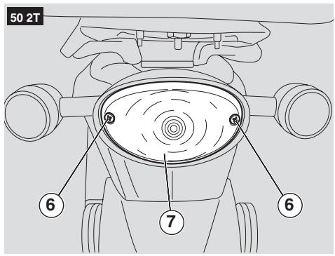 APRILIA SCARABEO 50 2T - Reemplacement des ampoules des clignotants avant et arriere - 2
