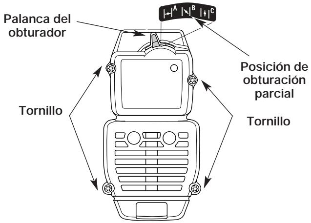 MTD 410R - Remoción de la cubierta del silenciador / bajo de aire - 1