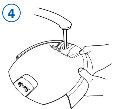 IROBOT SCOOBA - Fill Scooba's Tank - 4