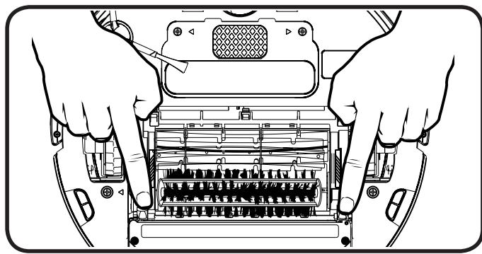IROBOT ROOMBA 775 PET - Cleaning the brushes and associated parts - 3