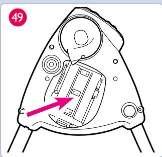 GRACO LOVIN HUG - Installing batteries - 2