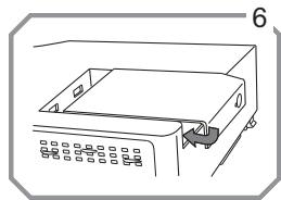 HITACHI CPX9 - Replacing the lamp - 3