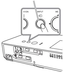 HITACHI ED-X50 - Selecting an input signal - 3
