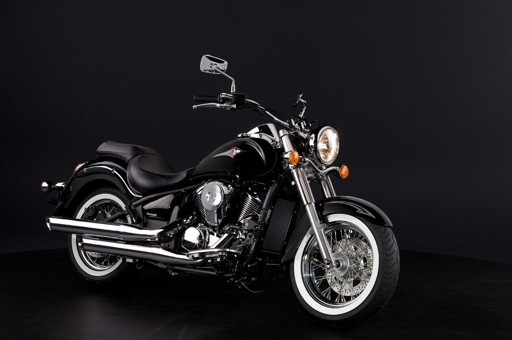 KAWASAKI VN 900 CLASSIC SPECIAL EDITION - 1