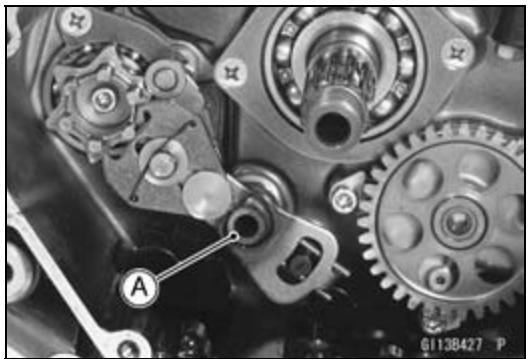 KAWASAKI ZZR 1400 - External Shift Mechanism Removal - 4