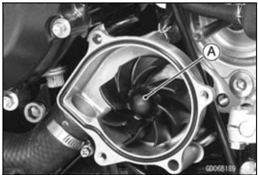 KAWASAKI ZZR 1400 - Water Pump Impeller Inspection - 1