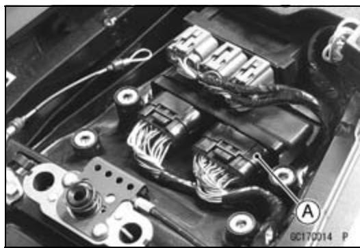 KAWASAKI ZZR 1400 - CAN Communication Line Resistance Inspection - 1