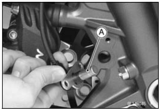 KAWASAKI ZZR 1400 - Wheel Rotation Sensor Inspection - 1