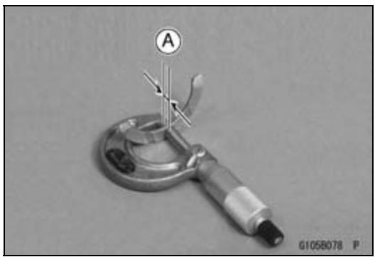 KAWASAKI ZZR 1400 - Crankshaft Side Clearance - 3