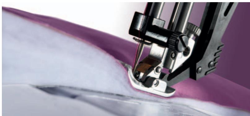 PFAFF EXPRESSION LINE - Beautiful free-motion sewing - 6