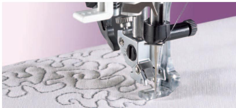 PFAFF EXPRESSION LINE - Beautiful free-motion sewing - 1