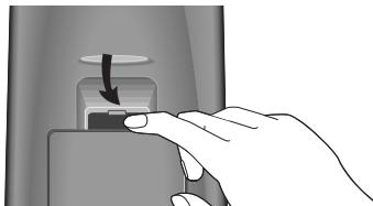 DAEWOO VCR4350 - Fitting the remote control's batteries - 2