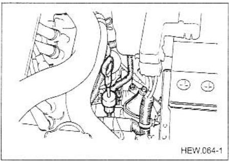 KIA MAGENTIS - AUTOMATIC TRANSAXLE CHECKING THE AUTOMATIC TRANSAXLE FLUID LEVEL - 1