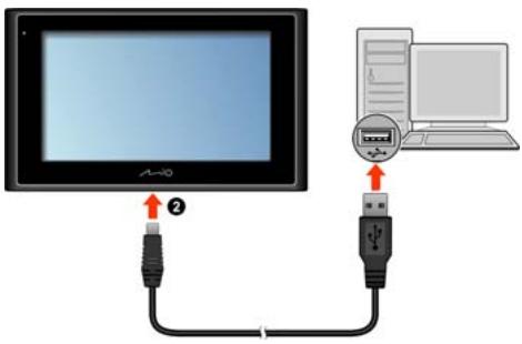 MIO MOOV 500 - Charging the battery via the USB cable - 1