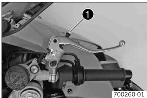 KTM 1190 RC8 - Adjusting the basic position of the handbrake lever - 1