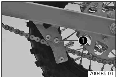 KTM 50 SX MINI - Régler le guide-chaine - 2
