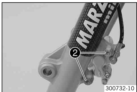 KTM 50 SX MINI - Déposer les bras de fourche - 2