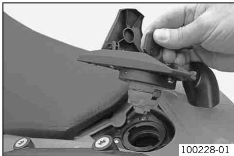 KTM 690 SMC - Closing filler cap - 1