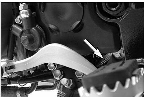 KTM 990 SUPERMOTO T - Chassis number, Type label - 1
