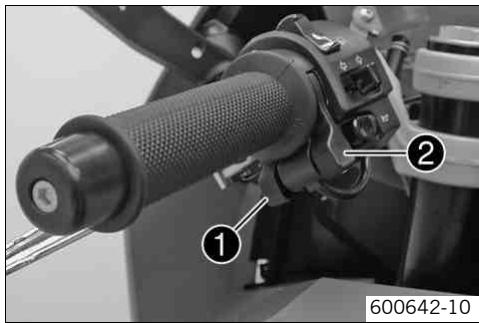 KTM 1190 RC8 EU - Tableau de bord - touches de fonction sur le guidon - 1