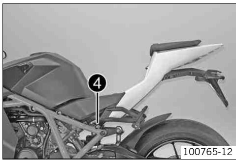 KTM 1190 RC8 R AUS - Setting a lower seat position: - 1
