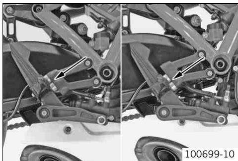 KTM 1190 RC8 R EU - Footrest position - 1