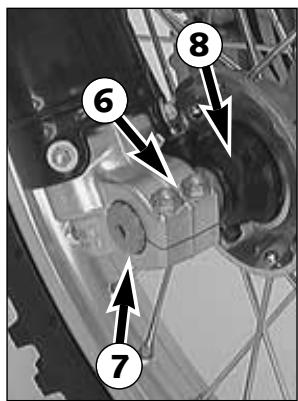 KTM 400 MXC - Replacing the rear brake pads * - 3