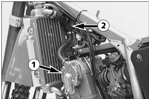 KTM 400 MXC - Replacing headlight lamp/parking light lamp - 1