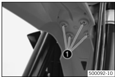 KTM 450 EXC-R UK - Dismounting the front fender - 1