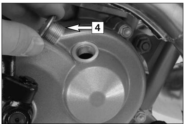 KTM 50 SUPERMOTO - Adjusting the idle speed (Dell'Orto PHBG 19 BS) * - 3