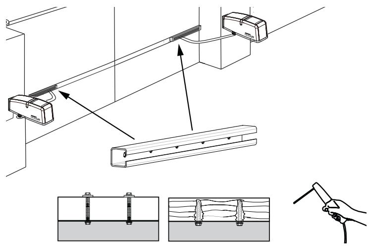 CHAMBERLAIN HC624ML - GATE FITTING - 1