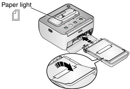 KODAK G600 PRINTER DOCK - Inserting the paper tray - 2