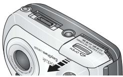 KODAK CX6200 - Loading the Batteries - 1